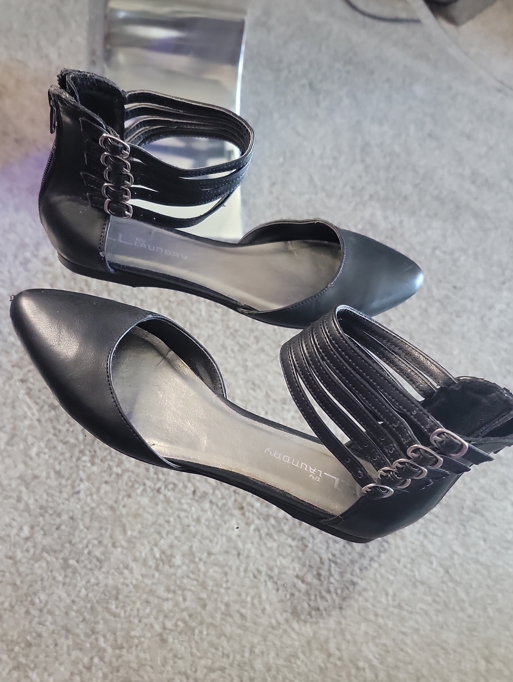 CL by Laundry Black Pointed-Toe Strappy Flat